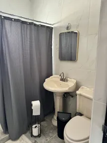 An apartment in an excellent location - Image 5