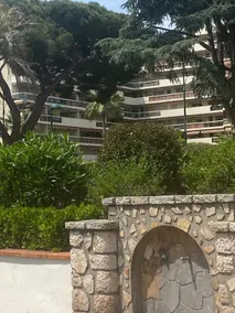 Golfe Juan Studio - Image 4