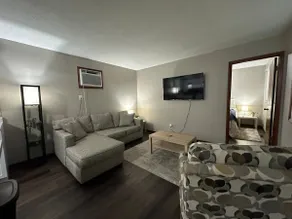 Restful apartment in Hudson. - Image 4