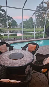 FREE Heated Pool! | Minutes to Anna Maria Beaches - Image 2