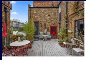 Artsy Designer Flat |​The Romantic Retreat - Image 2