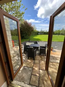 Countryside House & private garden - Image 3