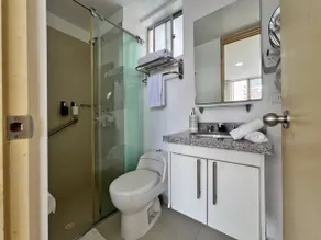 Panoramic View Studio Apartment for 4 people - Image 5