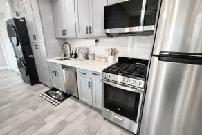 Entire Studio | Private Entry | Quiet | Fast WiFi - Image 2