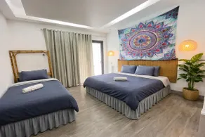 Serene Villa Icaro in Downtown El Nido with Cliff View - Image 4