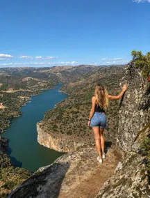 Casa das Tulhas – Refuge in the Douro International - Image 2