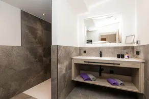 SUN/Private Sauna/Ski-in-Ski-out/Luxury in Grossarl - Image 5