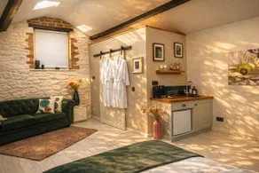 Linden Lodge at Lough Sillan House - Dog-friendly - Adults only - Image 3