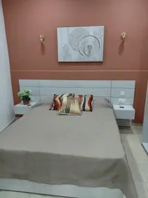 Charming Ground-floor Maisonette - Image 2