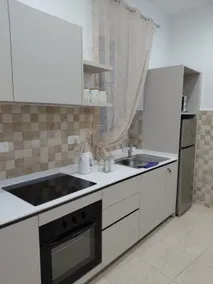 Charming Ground-floor Maisonette - Image 5