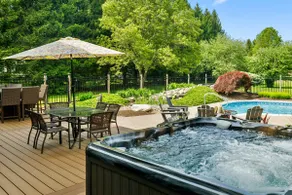 Serene Hudson Valley Escape Hottub/Pool/King Suite - Image 2