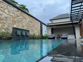Villa in Banyuwangi City, Private Pool - Image 4