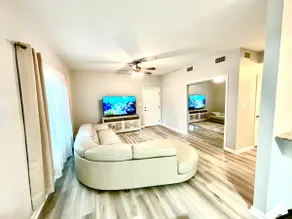 Luxury and Comfy GS Condo/ First floor/Pool. - Image 3