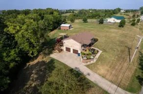 Ellis Estates by the Ark & Lake - Image 2
