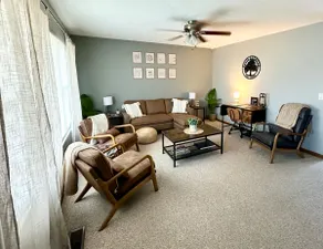 Ellis Estates by the Ark & Lake - Image 4