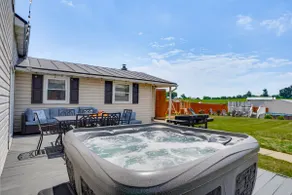 Hershey Retreat | Pool, Spa, Sauna, Plunge, & Pond - Image 3