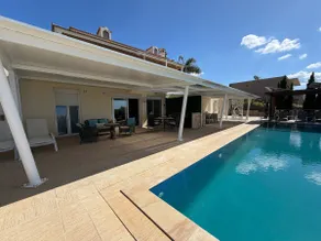 Appartamento Abelha con vista mare, piscina a sfioro, giardino comune e Wi-Fi - Image 3