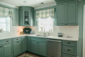 Helena's Cottage | Lavish King Bed, Gas Fireplace - Image 3