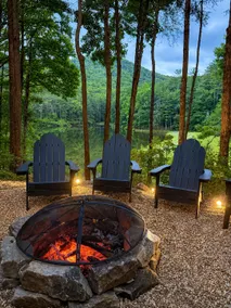 Lakefront*Playground*Play/Gameroom*Hot tub*Views! - Image 3