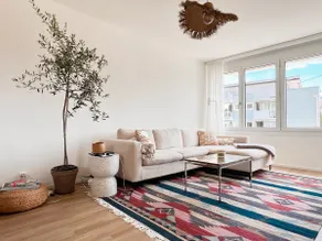 Roomy 2BR · City · Oerlikon · 10min to Zürich HB - Image 3