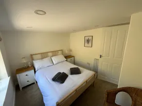 Family cabin - 10 mins to Lyme - Image 4