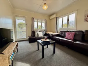 Denham Cottage - Quart Pot Creek - Image 2