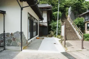 Tamatsukuri Onsen Street's private rental ”Kawa no Tori” - Image 2