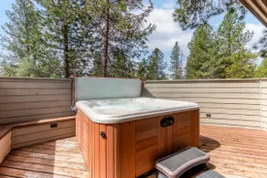 MCNA33-Sunriver Getaway w/ Hot Tub, A/C - Image 5