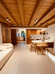 Horizon stone house - Image 2