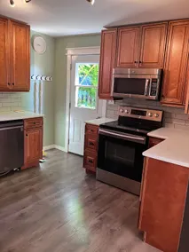 The Uptown Cottage-beautiful old north convenience - Image 3