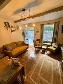 The Hideaway Holmfirth - Image 2