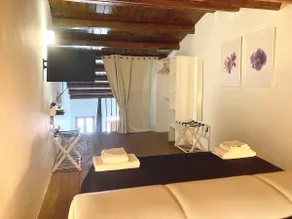 The House of Pippo - Augusta (Sr) - Image 2