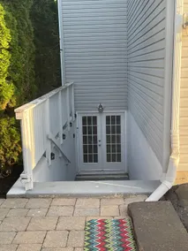 1300 SQ ft basement unit near Outlet Mall, Ursinus - Image 2