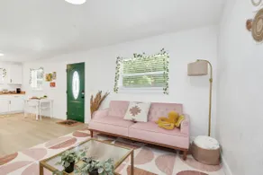 Cottage in Orlando: near airport, near parks & dt - Image 3