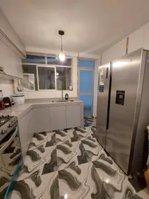 Exclusive apartment with ocean and pier views - Image 3