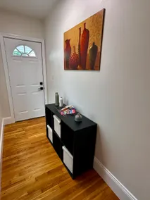 Milton Retreat: 10 Min to Boston, Near Amenities - Image 3