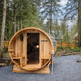 Luxury Chalet w/ HotTub-Sauna-Gym-EVCharging-AC-WiFi - Image 4