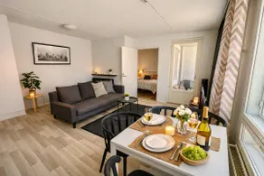 Comfortable and modern home - in a good location - Image 2
