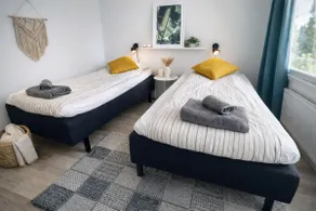 Comfortable and modern home - in a good location - Image 3