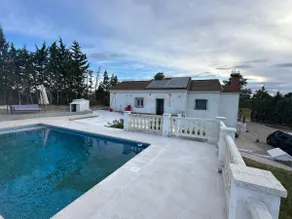 House with a swimming pool, barbecues, porch - Image 2