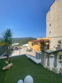 Regina Claudia - Image 4