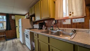 1BR Retreat in Chippewa w/ pickleball court - Image 4