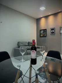 House for up to 10 people. 4m from Downtown and Shopping - Image 3