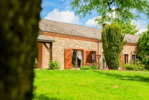 Villa in Chimay, swimming pool, jacuzzi, sauna, hammam, pond - Image 2