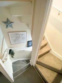 Corner House - Image 4