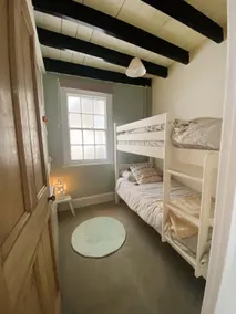 Corner House - Image 5