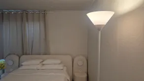 2nd-Floor Suite Ganseong House, Pohang (5-Minute Walk from Jukdo Market, Yeongildae-Songdo Beach, Right in Front of Parking Lot) - Image 2