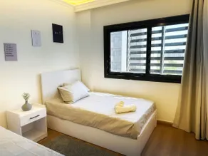 Elegant Two 2 bedrooms with private patio - Image 2