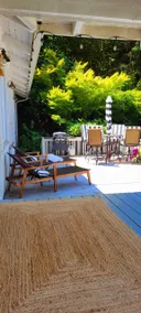 Dreamy Lakeside Hideaway-Boat-access only - Image 2