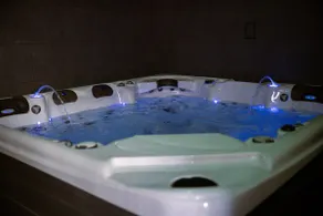 1 night: charming and quiet house, hammam and spa - Image 4